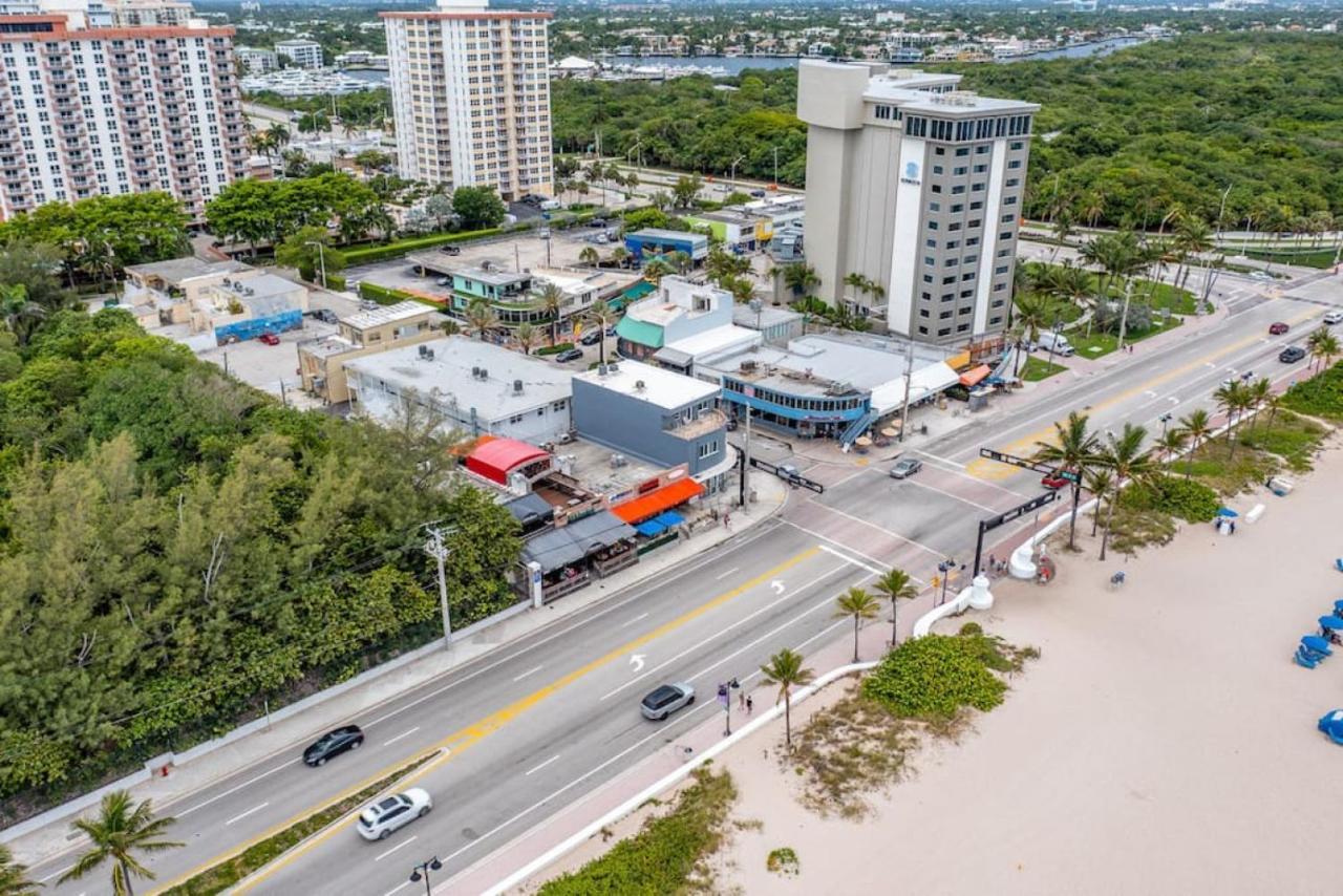 The Purple Pelican Beachfront With Ocean Balcony Unit 1 Fort Lauderdale Exteriér fotografie